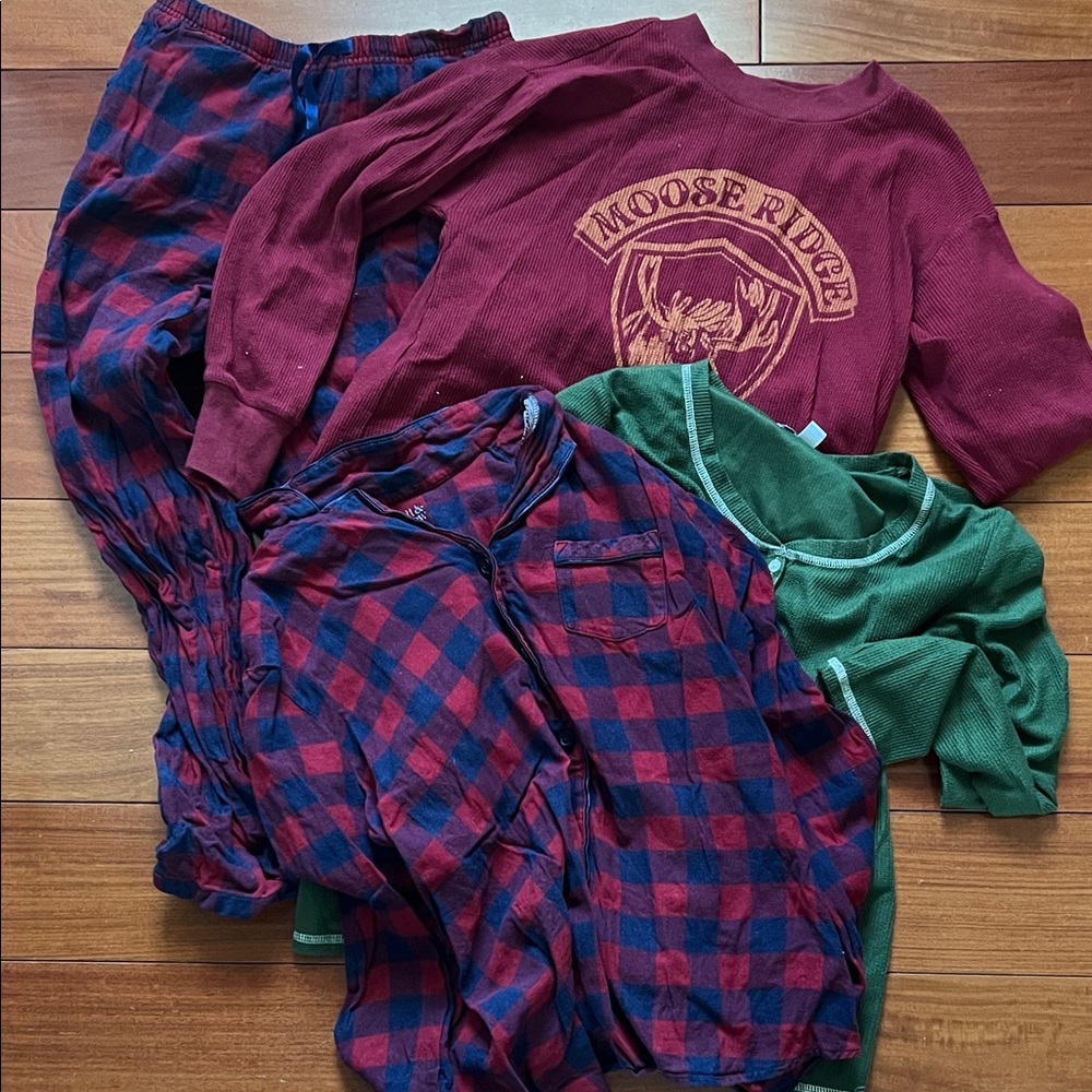 croft & barrow Red and Navy Plaid Sleep Set with Solid Burgundy Thermal